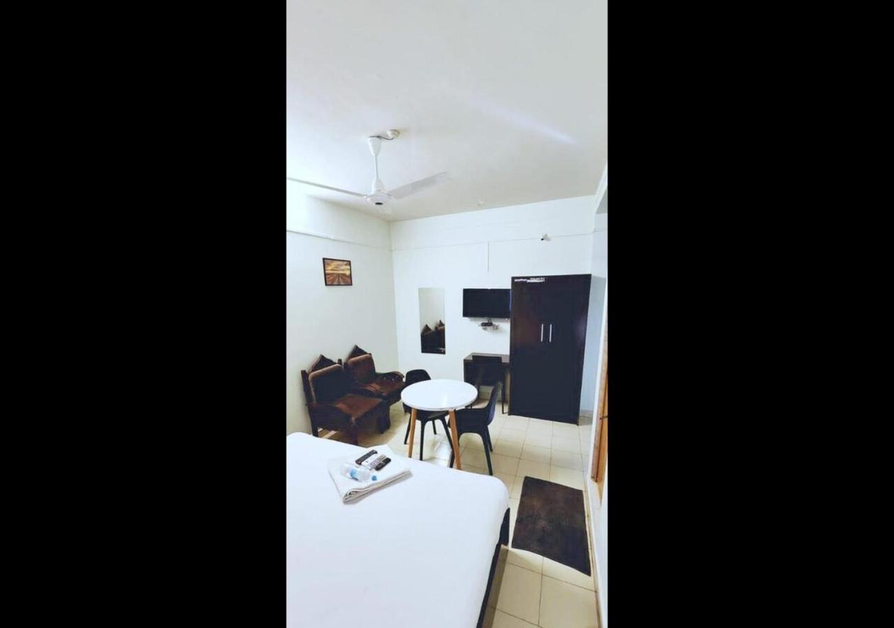 Apsara Residency Hotel Perintalmanna Ngoại thất bức ảnh