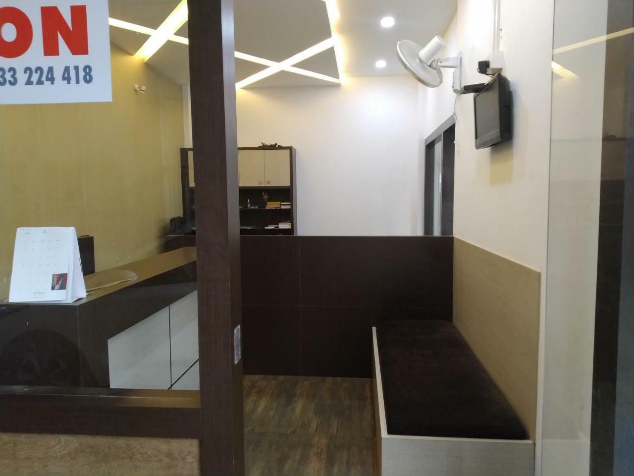 Apsara Residency Hotel Perintalmanna Ngoại thất bức ảnh